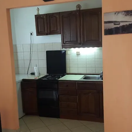 Apartment Bone